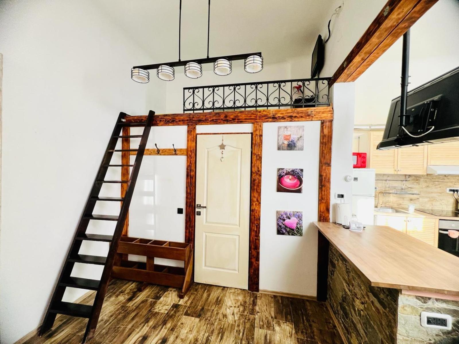 Apartament Elizabeth Braszów Zewnętrze zdjęcie
